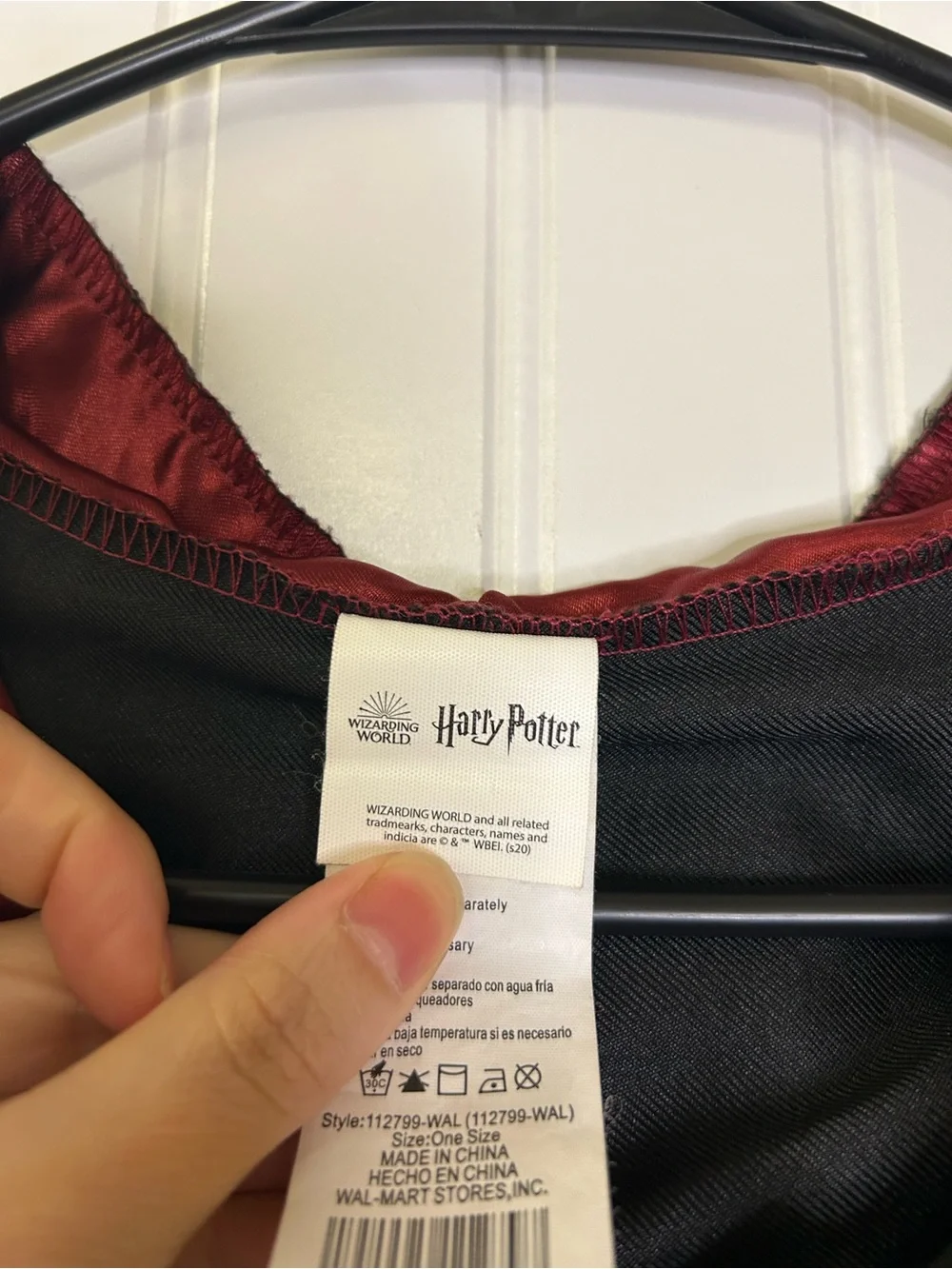 Wizarding World of Harry Potter Gryffindor Hooded Robe Youth